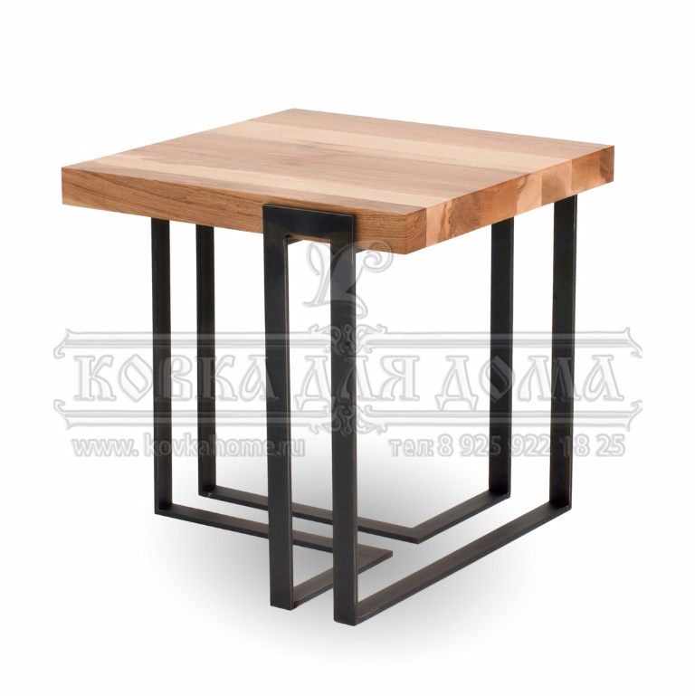 Кованые столы с деревянной столешницей в стиле Лофт, можно использовать для прихожей или в гостинную размер 540х500х900 мм. 