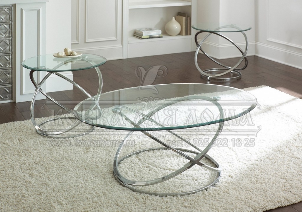 Кованый стол со стеклом овальный хромированый, можно использовать как кофейный. Размеры 740хd500мм