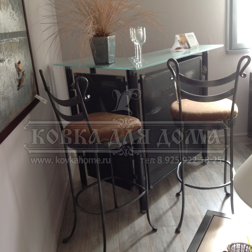 Барный стул металлический кованый для кухни производитель мастерская кованой мебели «Ковка для Дома» г. Москва - купить по тел: +7 (916) 536-56-50
