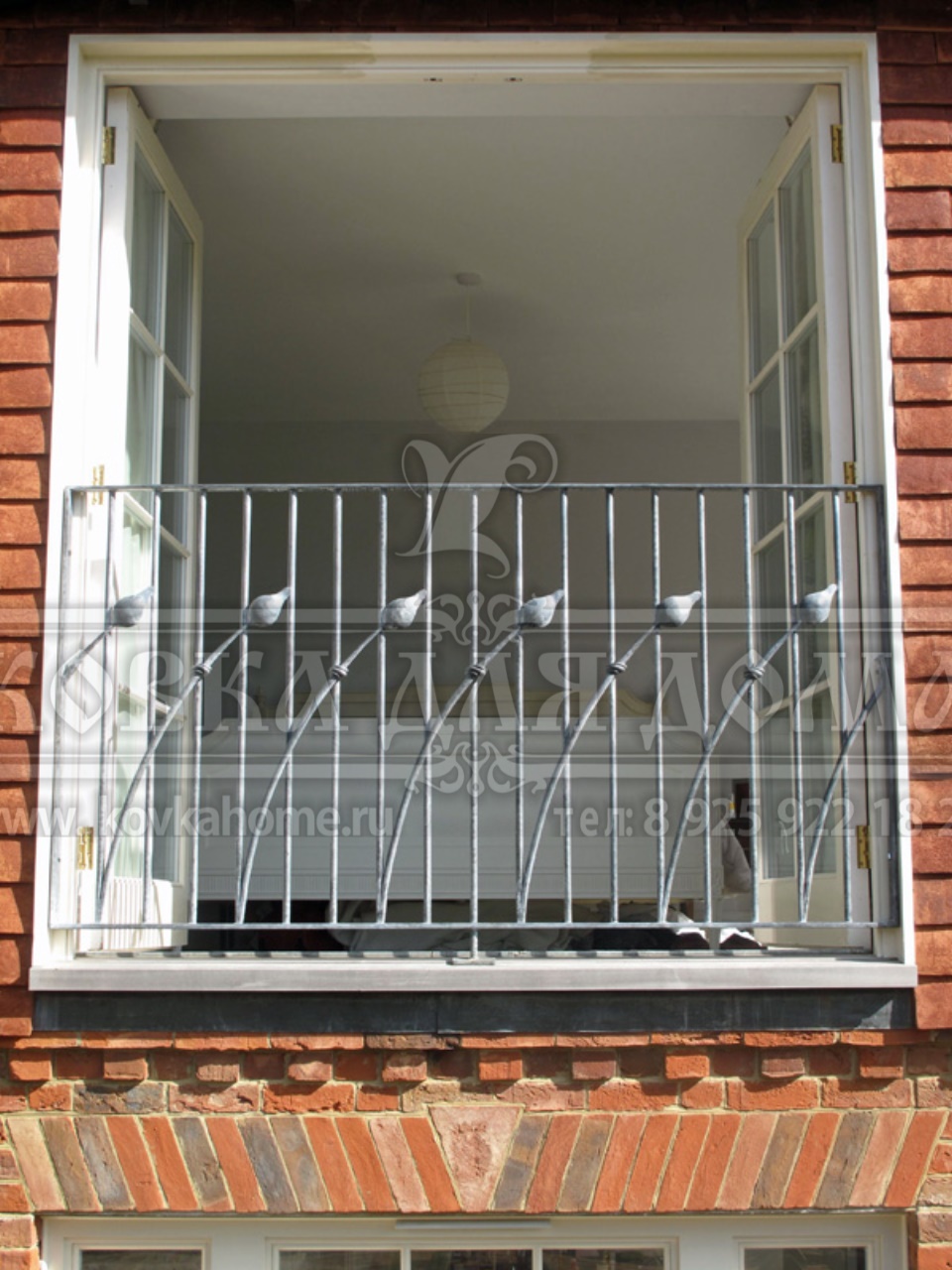 Кованая решетка для балкона с элементами художественной ковки заказать с установкой в Москве и области по тел: +7 (916) 536-56-50