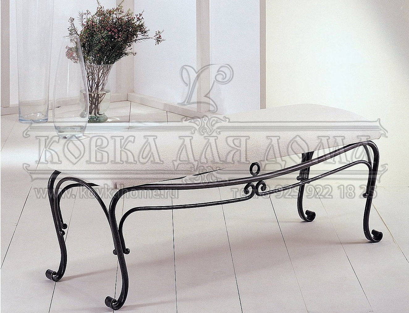 банкетка кованая в спальню